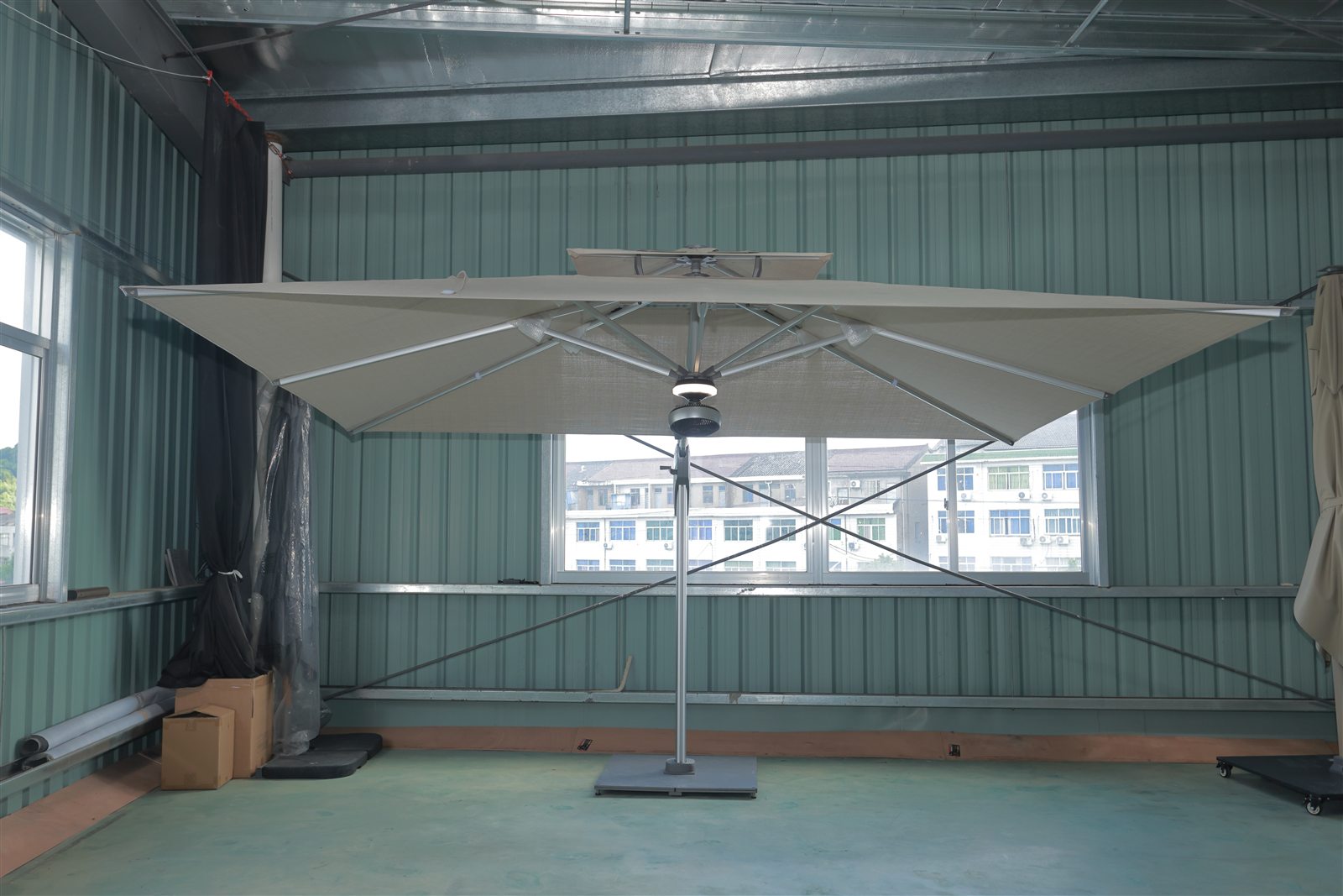 Operation and positioning checks on the assembled frame.